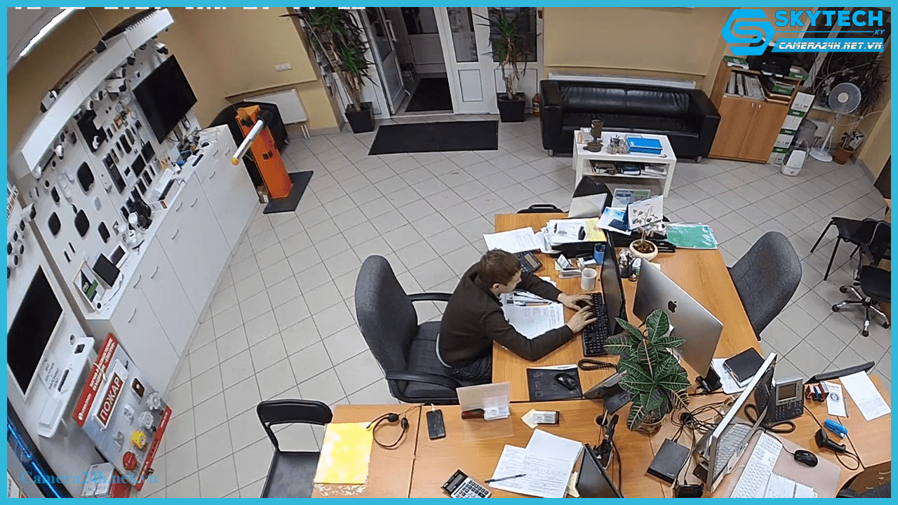 camera-ip-hikvision-co-dinh-ngoai-troi-ds-2cd1p43g2-i-camera24h.net.vn-24h-cctv-3