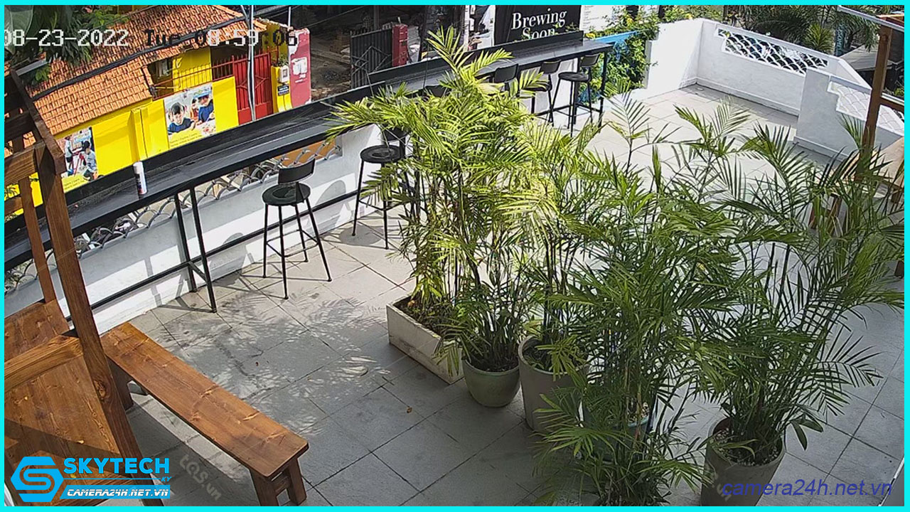 camera-ip-co-tich-hop-mic-hikvision-ds-2cd1023g0-iuf-1-2