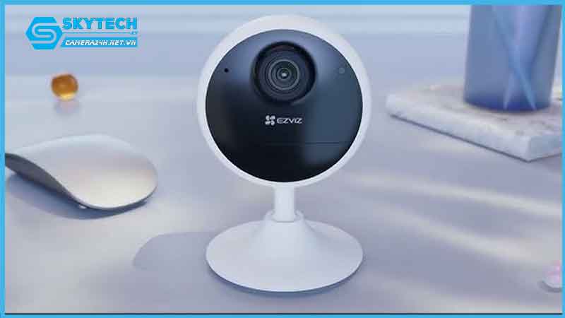 camera-wifi-ezviz-dung-pin-trong-nha-co-dinh-cb1-2mp-1