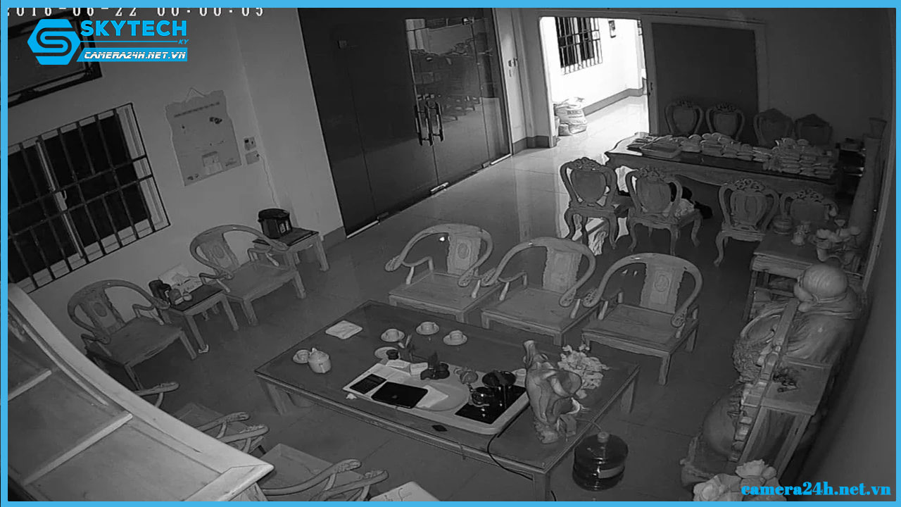 camera-wifi-yoosee-trong-nha-2-rau-2-0mp