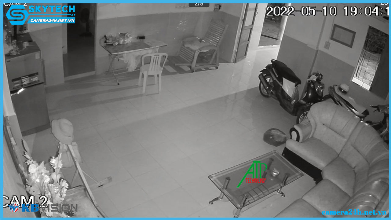 camera-ip-kbvision-trong-nha-xoay-360-kx-e2458irsn-3