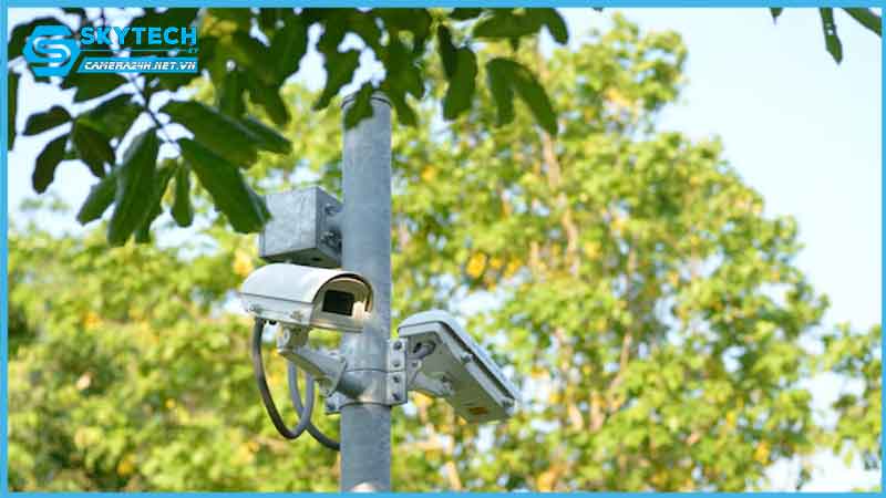 lap-dat-camera-tai-duong-chu-cam-phong-2-1