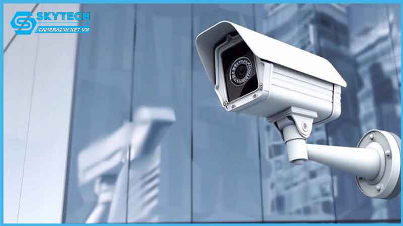lap-dat-camera-tai-duong-huynh-thuc-khang-1