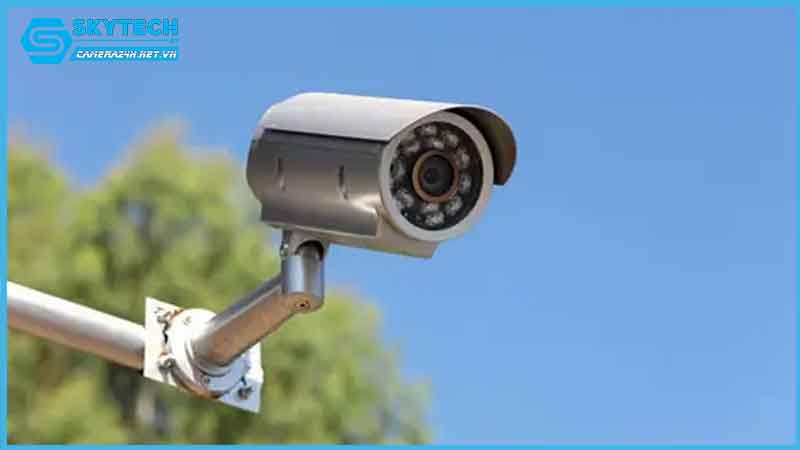 lap-dat-camera-tai-duong-nguyen-phong-sac-2