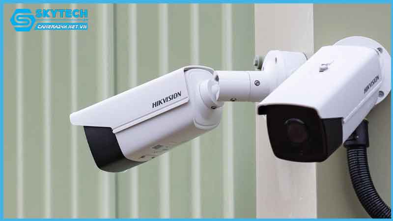 lap-dat-camera-tai-duong-no-trang-long-2